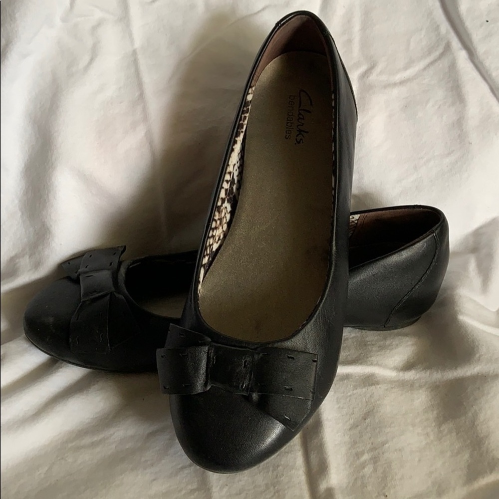 Black Clarks Ballet Flats
